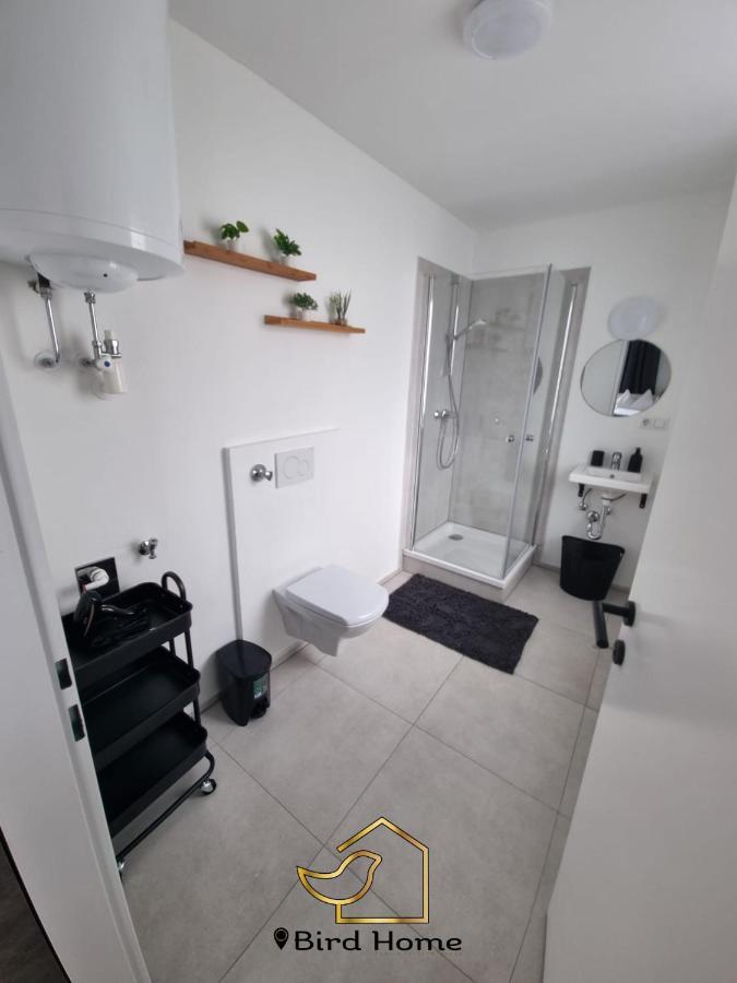 Bird Home Room 10 Klagenfurt am Woerthersee Exterior photo